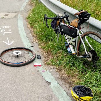 Bikepacking mit Platten