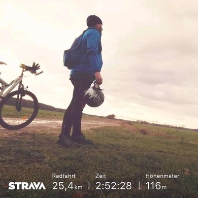 Mountainbiken in Velden, Limburg, Netherlands.